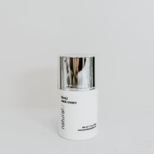 naturalU firmU neck cream